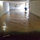 Starkregen im Bezirk Baden: Einsatz der Feuerwehr