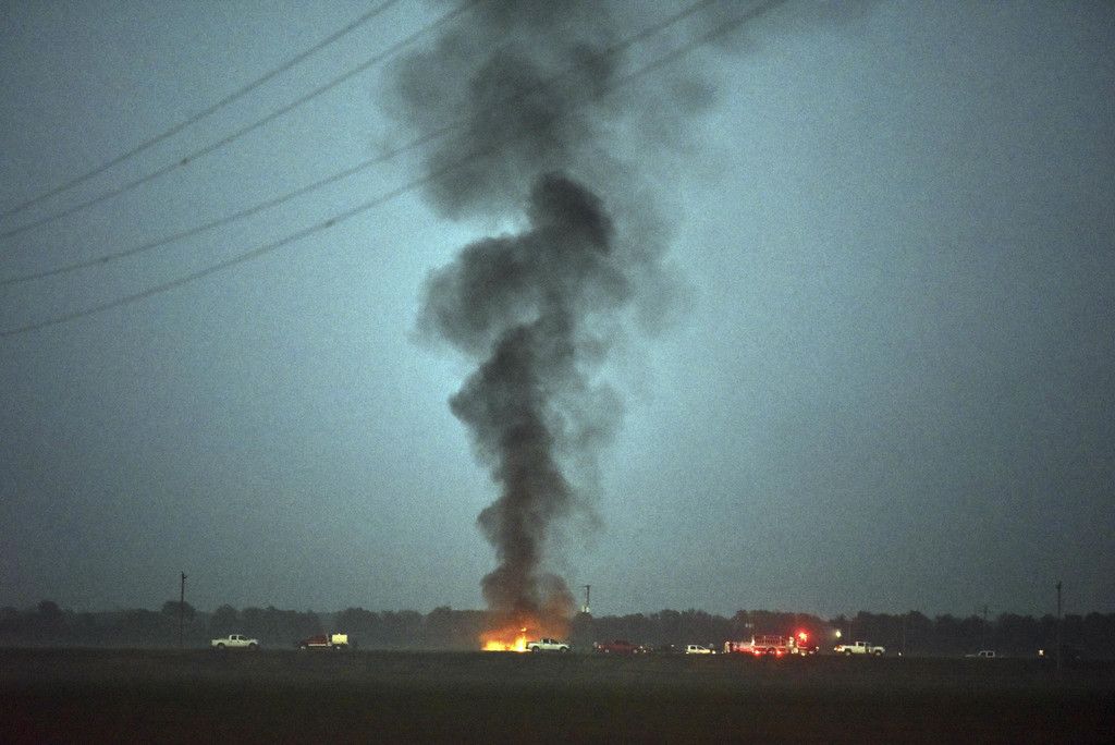 Military_Plane_Crash_98956.jpg