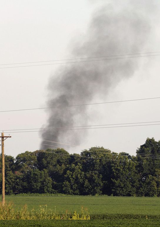 Military_Plane_Crash_36214.jpg