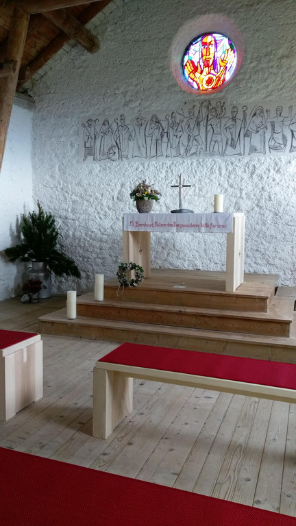 Neue Einrichtung Freschenkapelle 2.jpg