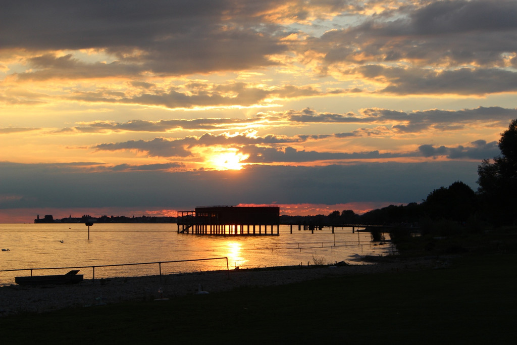 Treff am See Sonnenunterg__nge Symbolfotos Juli 2017 _5_.JPG