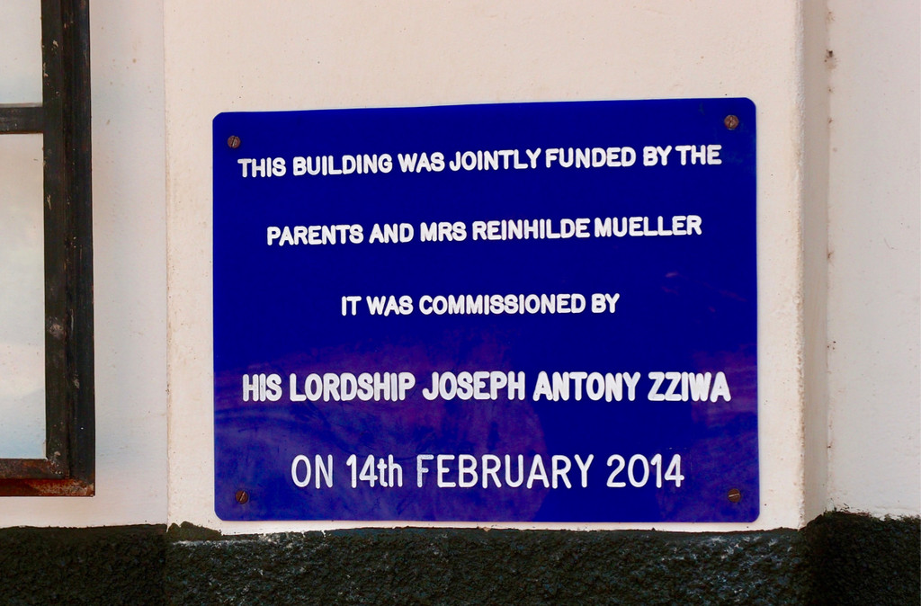 KOE_Reinhilde Mueller Ugandahilfe 4.jpg