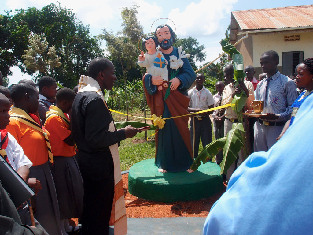 KOE_Reinhilde Mueller Ugandahilfe 9.jpg