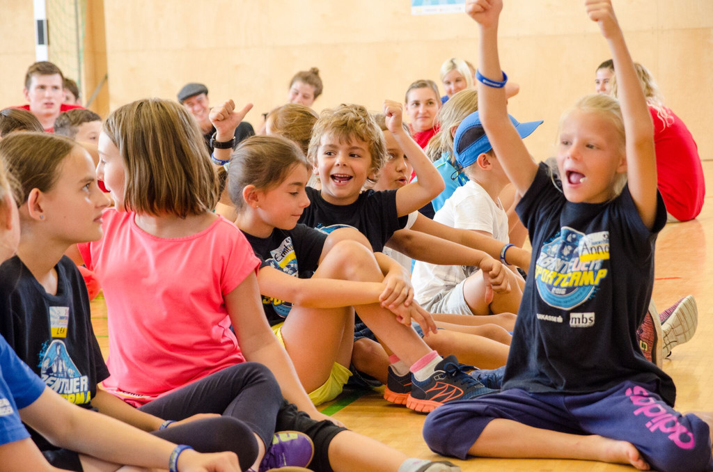 Abenteuer Sportcamp 2017_Sitzen.JPG
