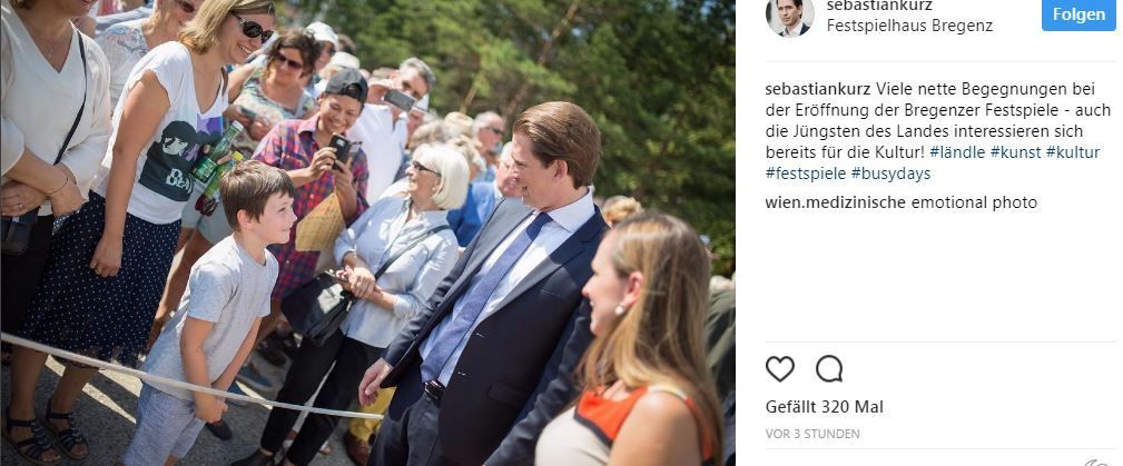 sebastian-kurz-festspiele.JPG