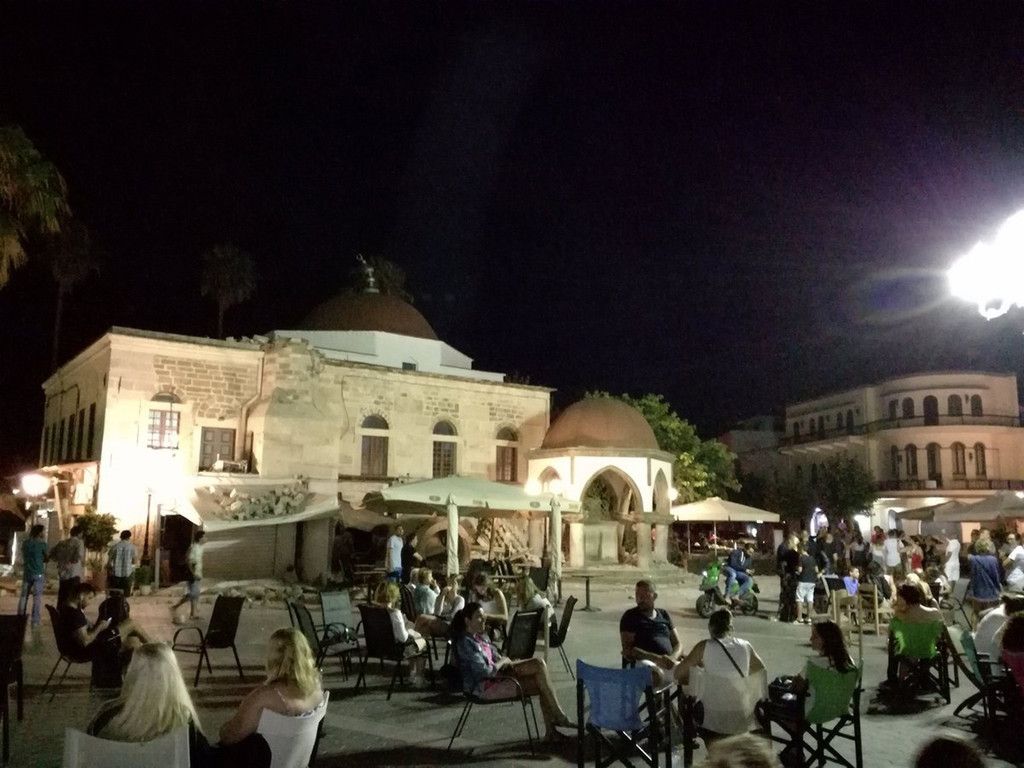 Greece_Turkey_Earthquake_44444.jpg