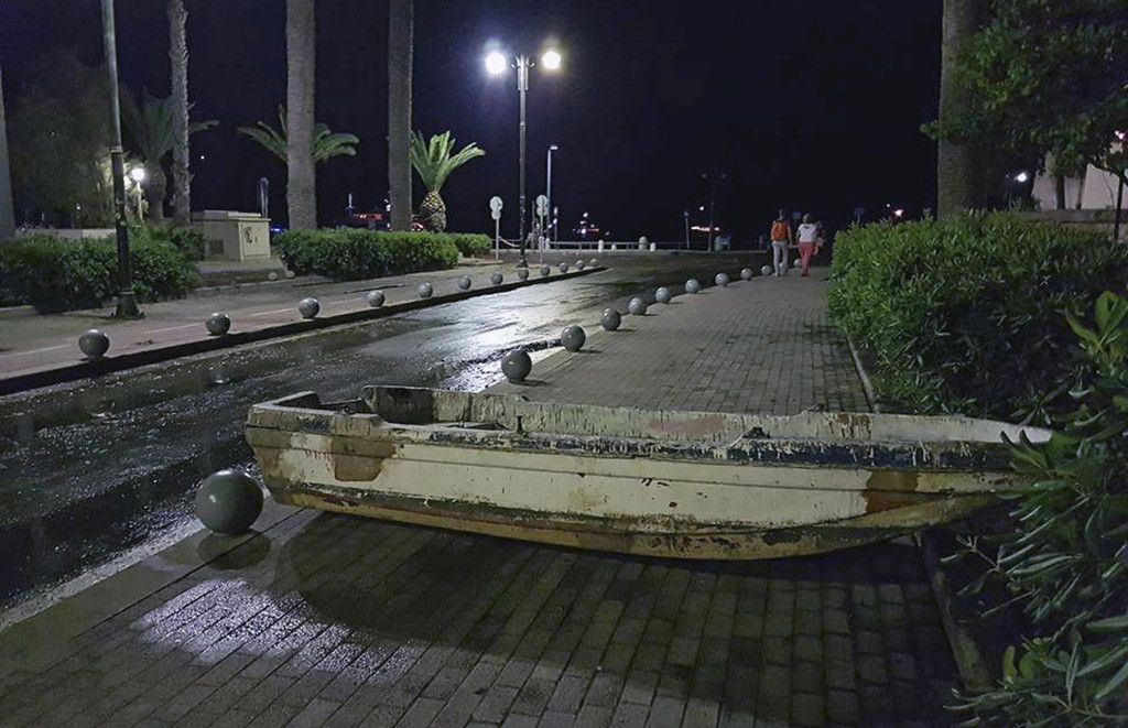 Greece_Turkey_Earthquake_72209.jpg