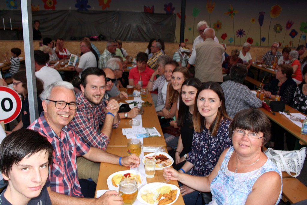 MV Dorffest B BESUCHER 23-07-2017 _25_.JPG