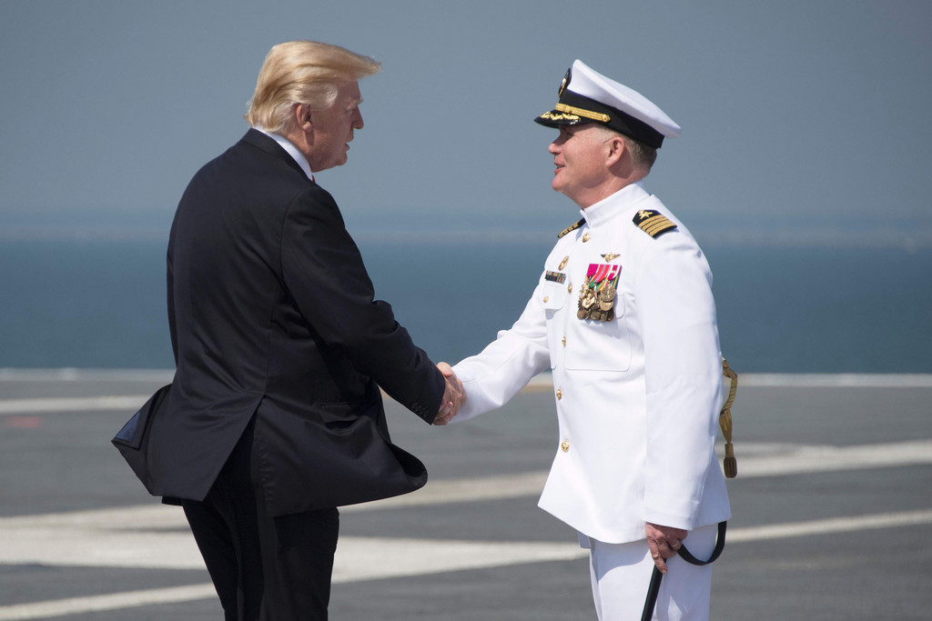 Trump_USS_Ford_AFP _1_.jpg