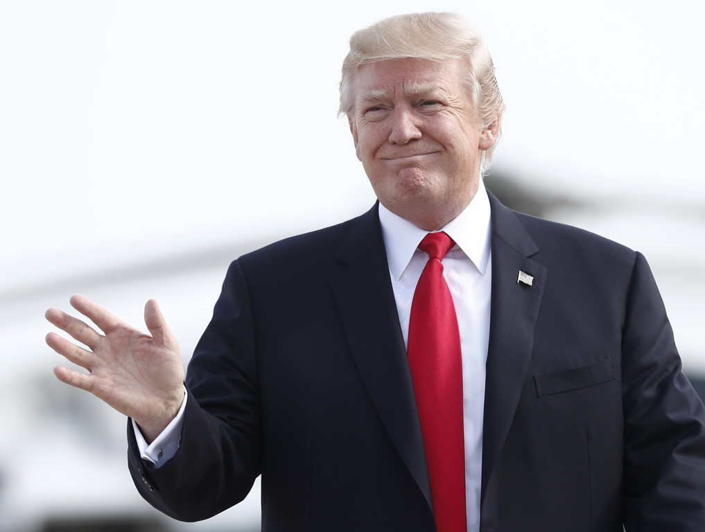 Trump_USS_Ford_APA _3_.jpg