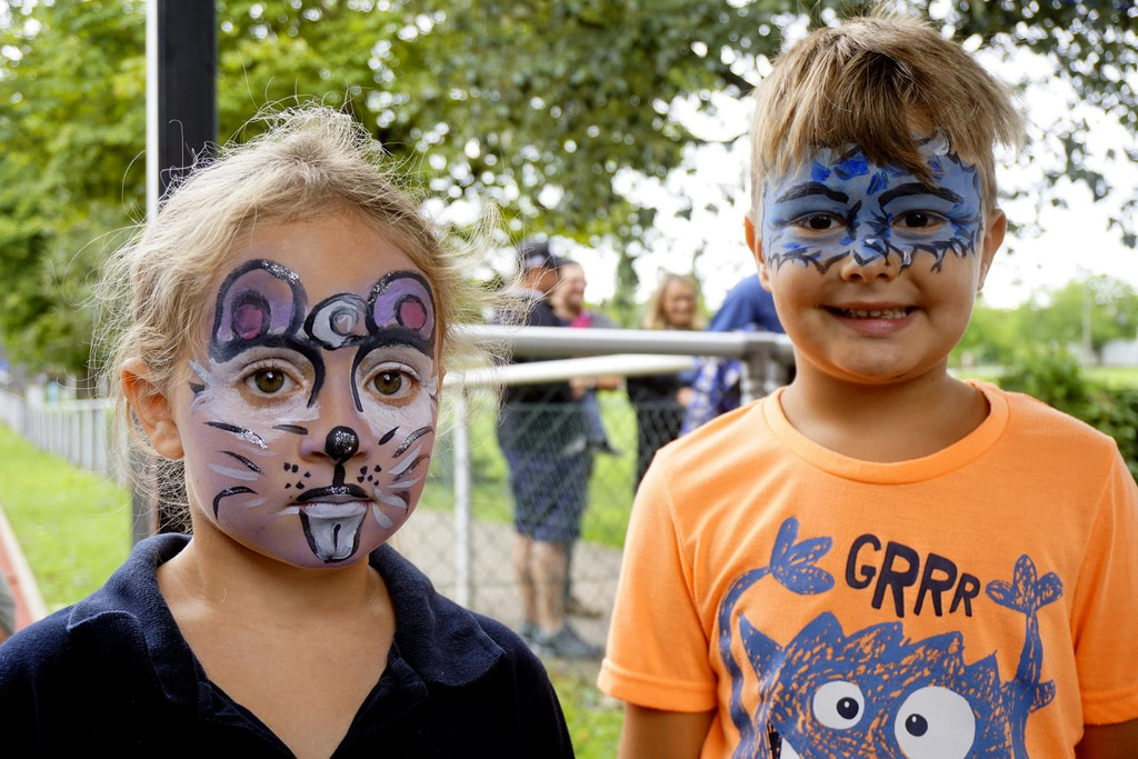 Kinderolympiade Gemeinde D Schminken 23-07-2017 _4_.JPG