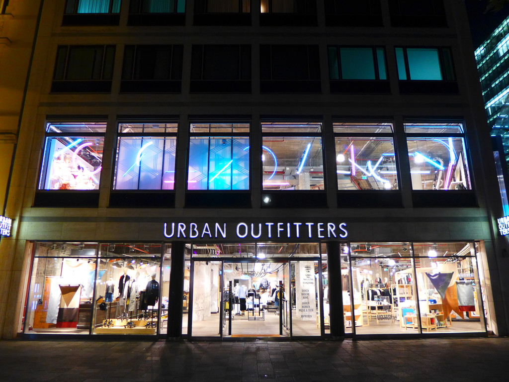 Berlin Kudamm_Store.jpeg