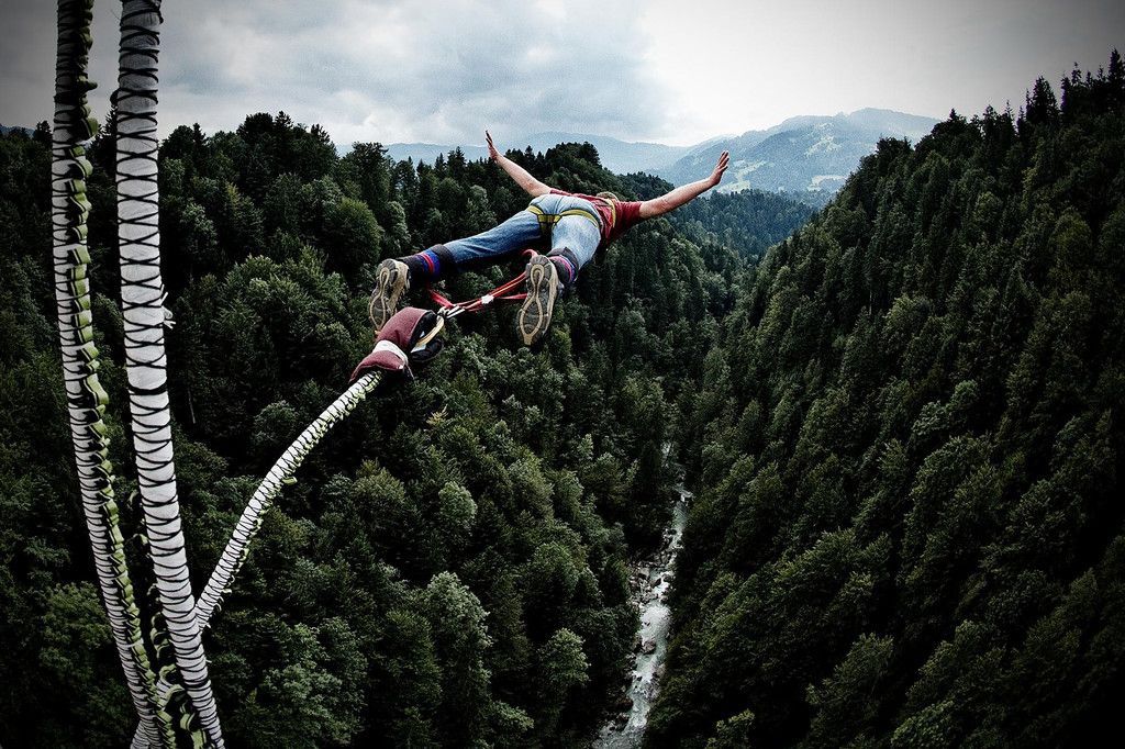 activities-bungy-3.jpg