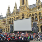 Beach Volleyball Stars bei offizieller Begrüßung am Rathausplatz in Wien