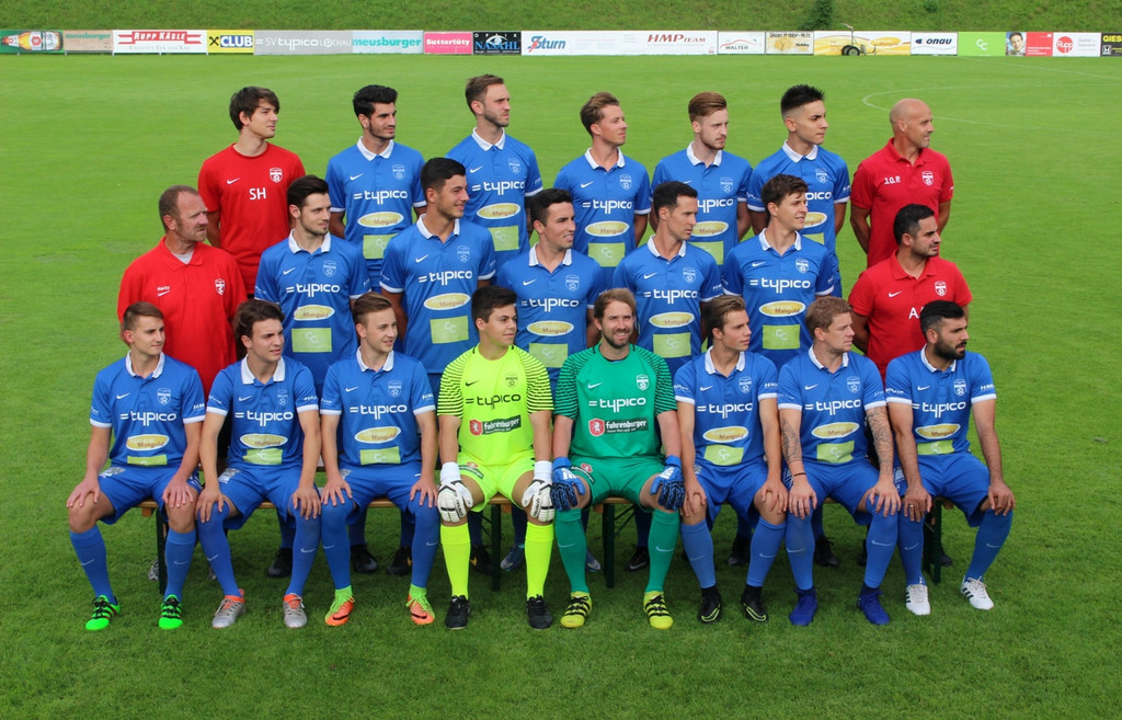 Fu__ball SV Typico Lochau KM TEAMFOTO 27-07-2017 _5_.JPG