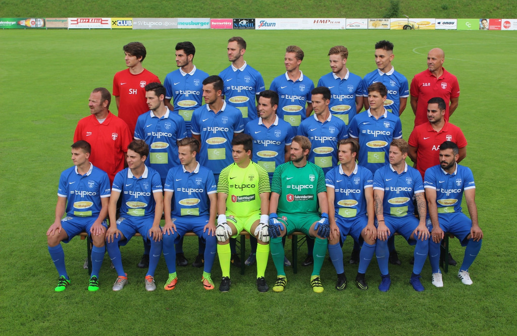 Fu__ball SV Typico Lochau KM TEAMFOTO 27-07-2017 _4_.JPG