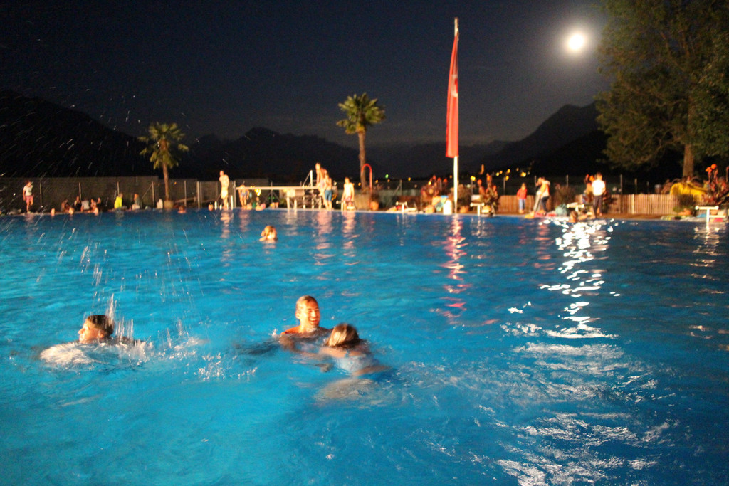 BK_Vollmondschwimmen 201708_34.jpg