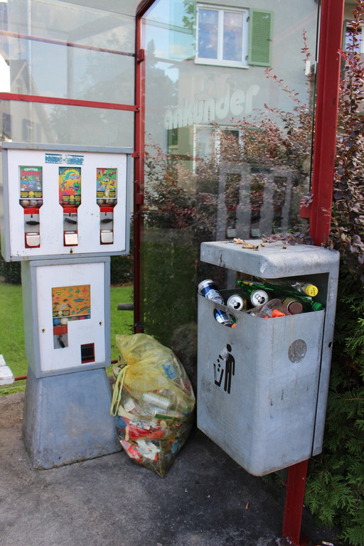 Symbol Abfall ENTSORGUNG Symbolfoto RA 2017 _1_.JPG