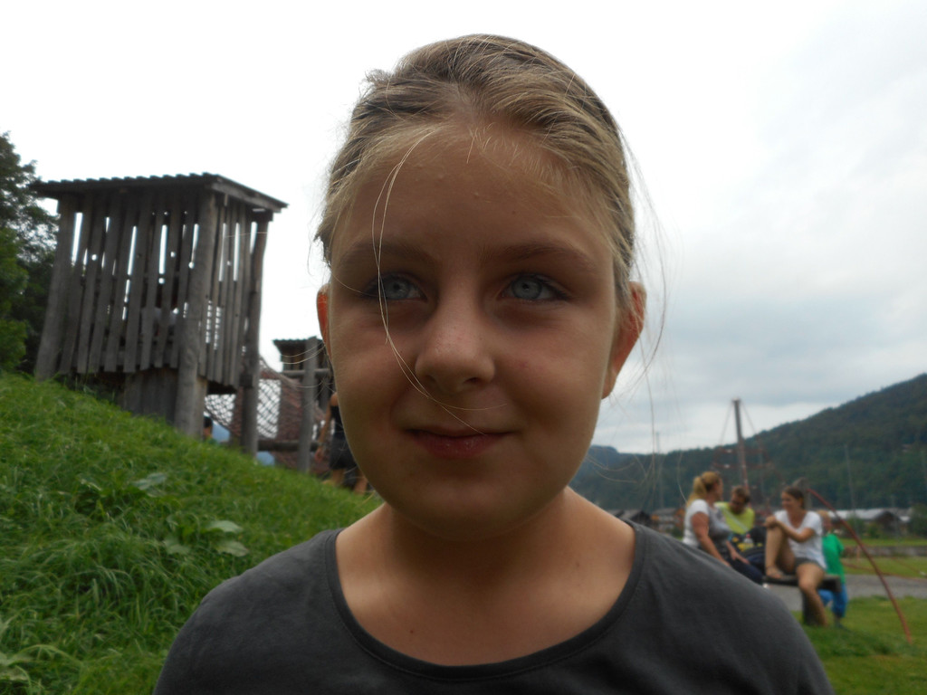 Leonie.jpg