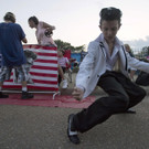 Elvis_Presley_Death_Anniversary_Vigil_93214.jpg