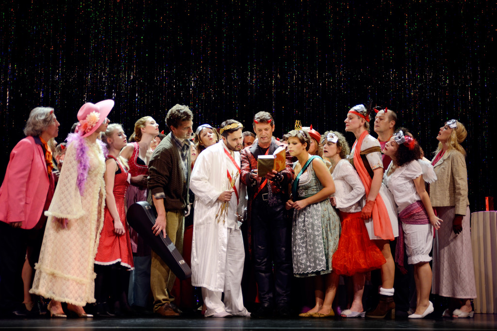 Pressefoto - Operettenproduktion 2016 ORPHEUS IN DER UNTERWELT.jpg