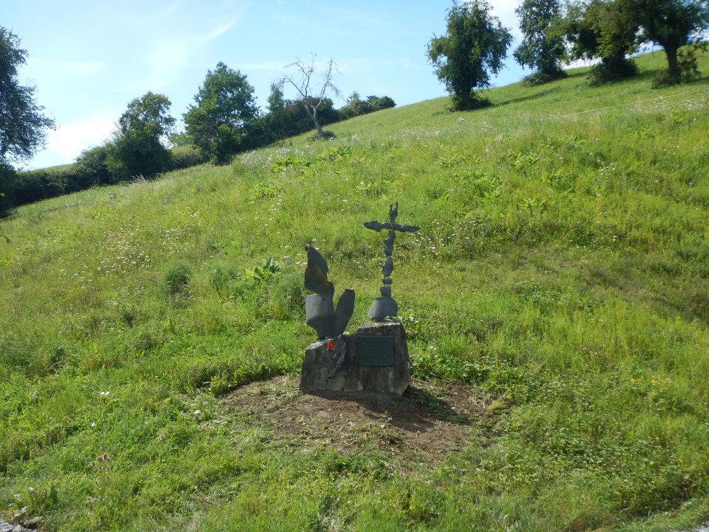 Antoniushaus_Denkmal.JPG