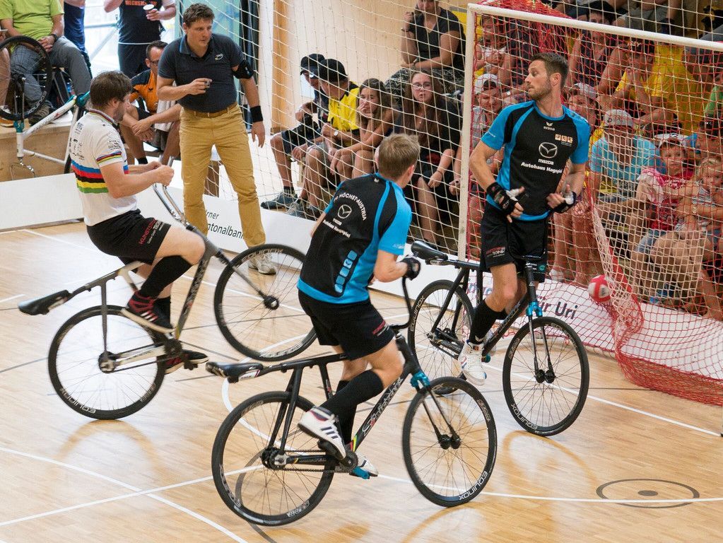 Radball_WC2017_Altdorf_170826_19_Siegerehrung_Schrott.jpg