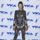 2017_MTV_Video_Music_Awards_-_Press_Room_89426.jpg