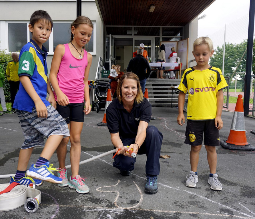 Kinderolympiade Gemeinde B Stationen 23-07-2017 _21_.JPG