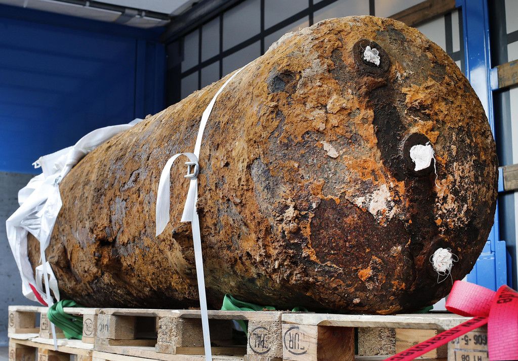 Germany_WWII_Bomb_74999.jpg