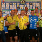 Begr____ung mit einem Glas Sekt.JPG