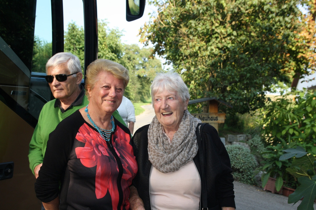 Seniorenausflug __BERLINGEN APFELZ__GLE 05-09-2017 B__HLER _10_.JPG