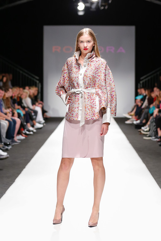 2017-09-13-MQVFW-19-00h-a-Rozbora Couture-SW-002.jpg
