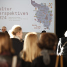 Dialogwerkstatt_B__hne nah.jpg