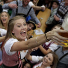 Germany_Oktoberfest_Opening_88917.jpg