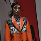 milan-fashion-show-mantel-grafic-design.jpg