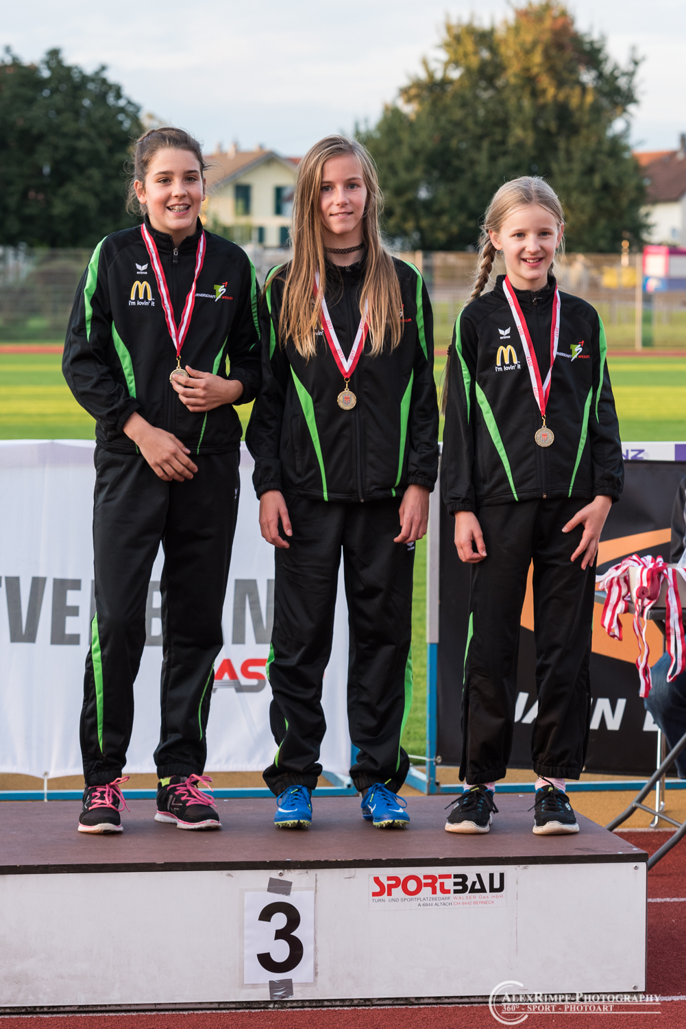 37033841120_658b075520_o Siegerehrung 2.jpg