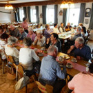 beim feinen Mittagessen.jpg