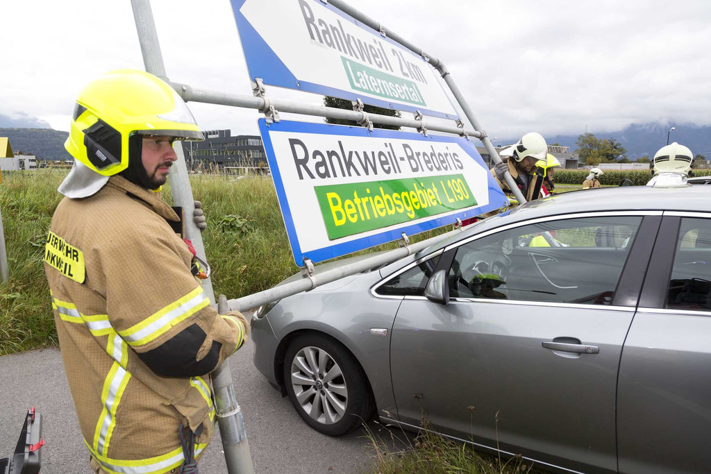 VU Rankw_2PKW A14-Abfahrt13.jpg