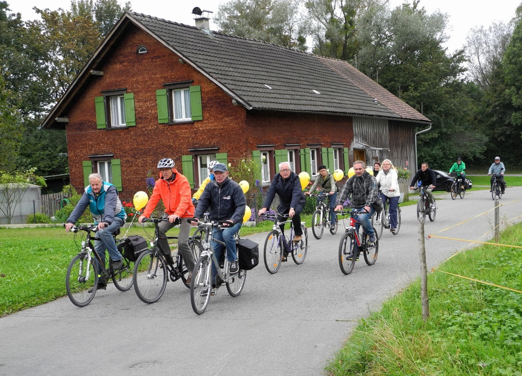 FAHRRAD Wettbewerb Abschluss Symbolfoto OKTOBER 2017 _1_.JPG