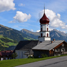 Kirchturm Pfarrkirche Raggal Herbst 2017