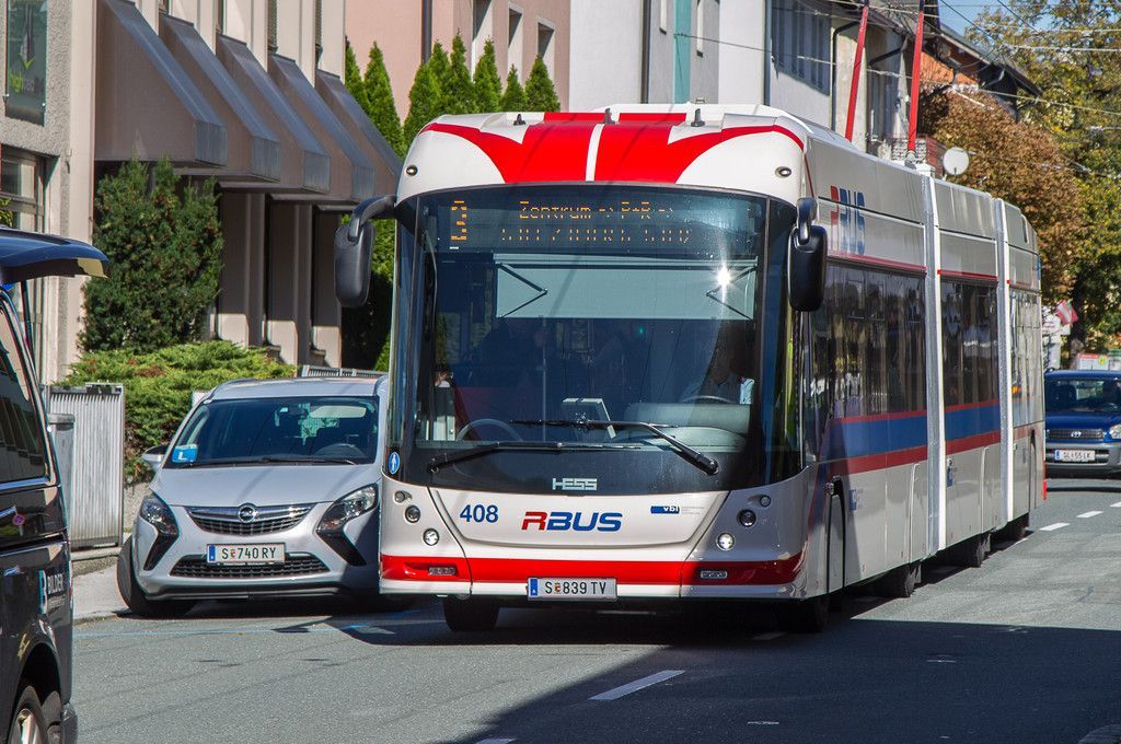 20171002_fmt_Testbetrieb_Mega_Obus_mw-1.jpg
