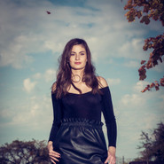 Nicole aus Mäder