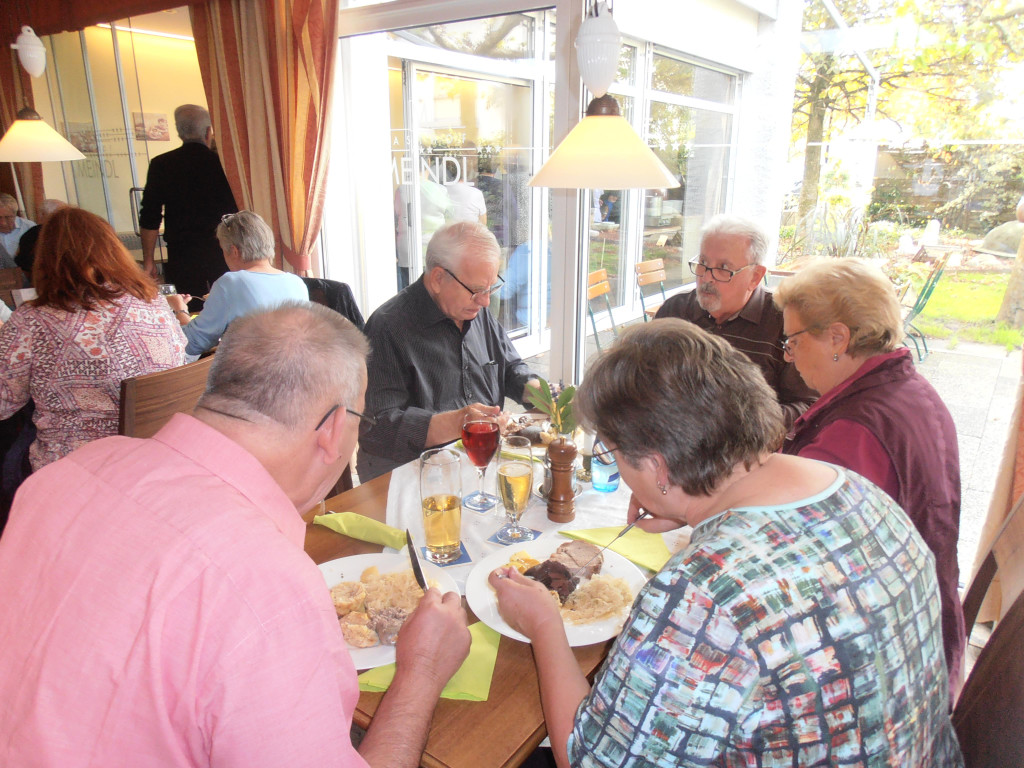 Schlachtpartie    im Meindl      04_10_2017    13.JPG