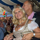 Rosa Wiener Wiesn Fr__hshoppen 2017 _118 von 127_.jpg