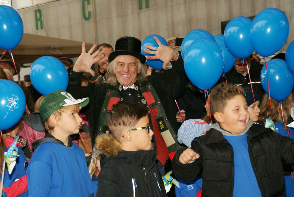 Zauberk__nstler Edi 2000.JPG