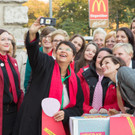 flashmob-zum-equal-pay-day_37669032821_o.jpg