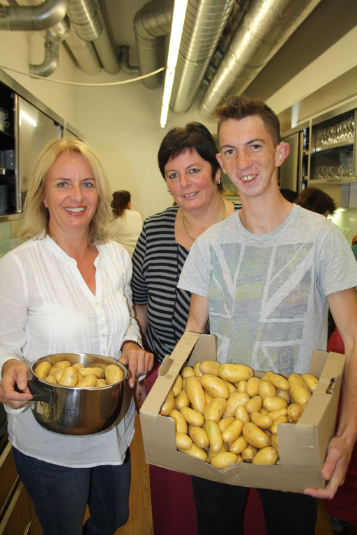 Lochau Kartoffeltag Missionskreis Termin 2017 _3_.JPG