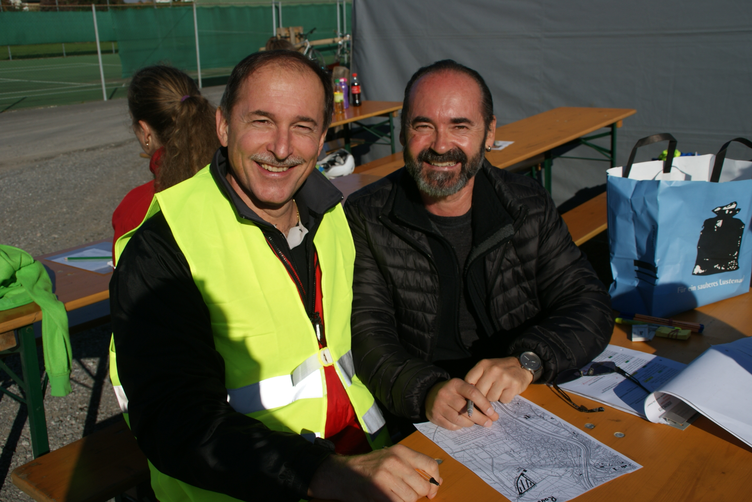 Dietmar Haller_ G__nter B__sch - gemeinsam gegen den M__ll.JPG