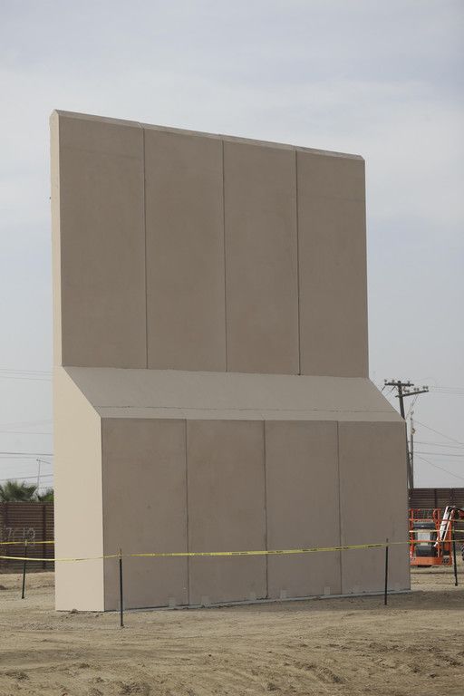 Border_Wall_29944.jpg